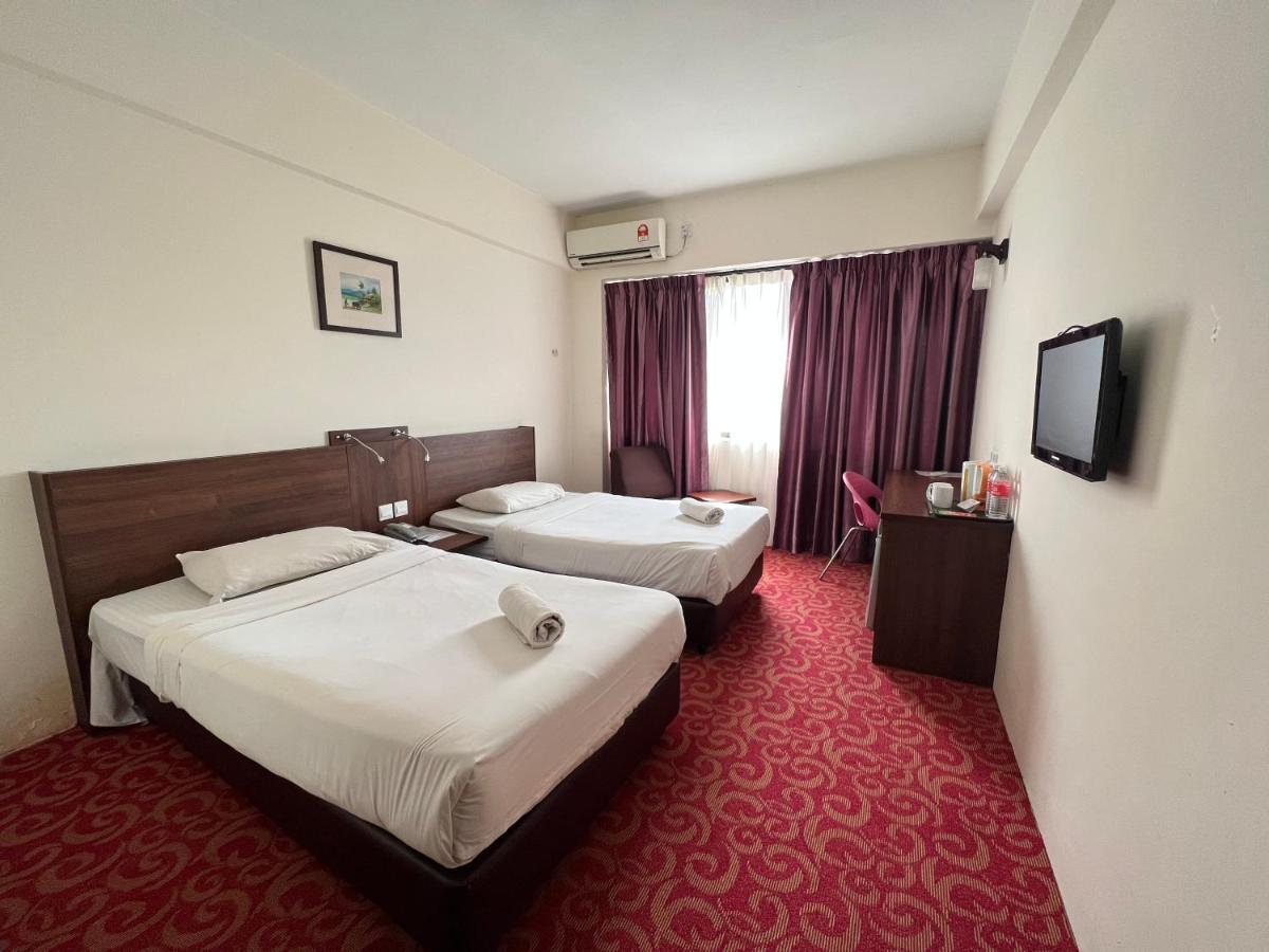 Hotel Yt Midtown קואלה טרנגאנו מראה חיצוני תמונה