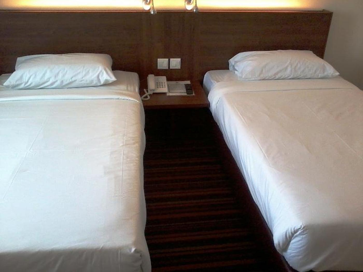 Hotel Yt Midtown קואלה טרנגאנו מראה חיצוני תמונה
